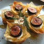 Crujientes Tibios de Queso de Cabra, Higos y Miel de Romero: ¡Un Bocado Exquisito y Fácil! 4 Crujientes tibios de queso de cabra, higos y miel de romero