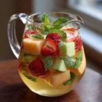 Sangría Blanca de Melón, Fresa y Hierbabuena