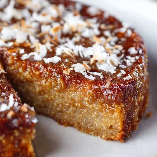 Tarta de Manzana y Quinoa con Toque de Coco: Postre Húmedo y Sin Harina