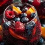 Sangría de Frutas del Bosque y Ron Especiado